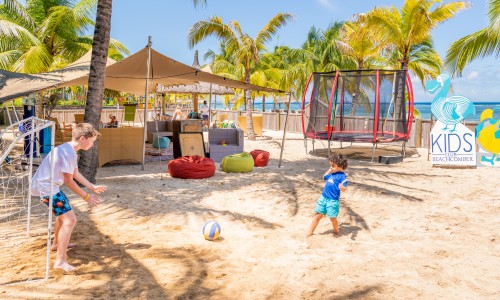 Victoria Beachcomber Resort & Spa